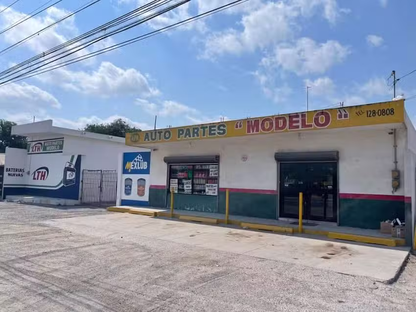 Auto Partes Modelo