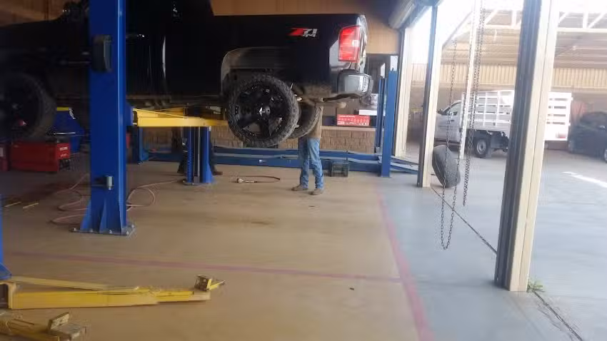 AUTO SERVICIOS TYRE WAY