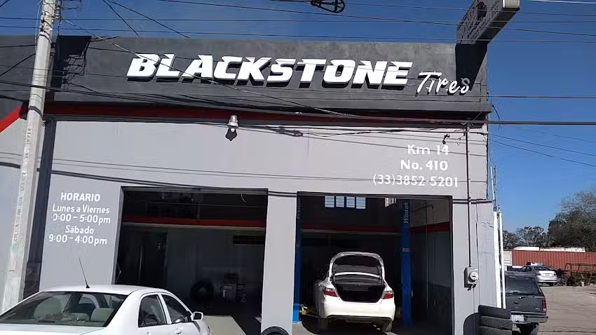 Blackstone Tires Aeropuerto