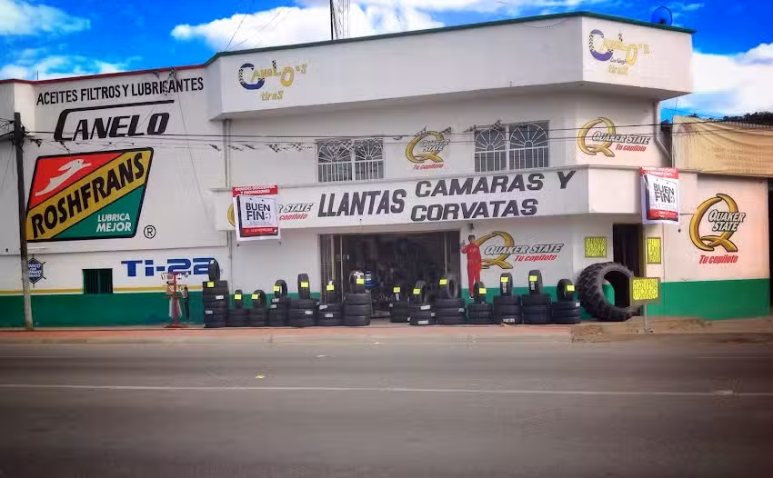 Canelo&acute;s Tires