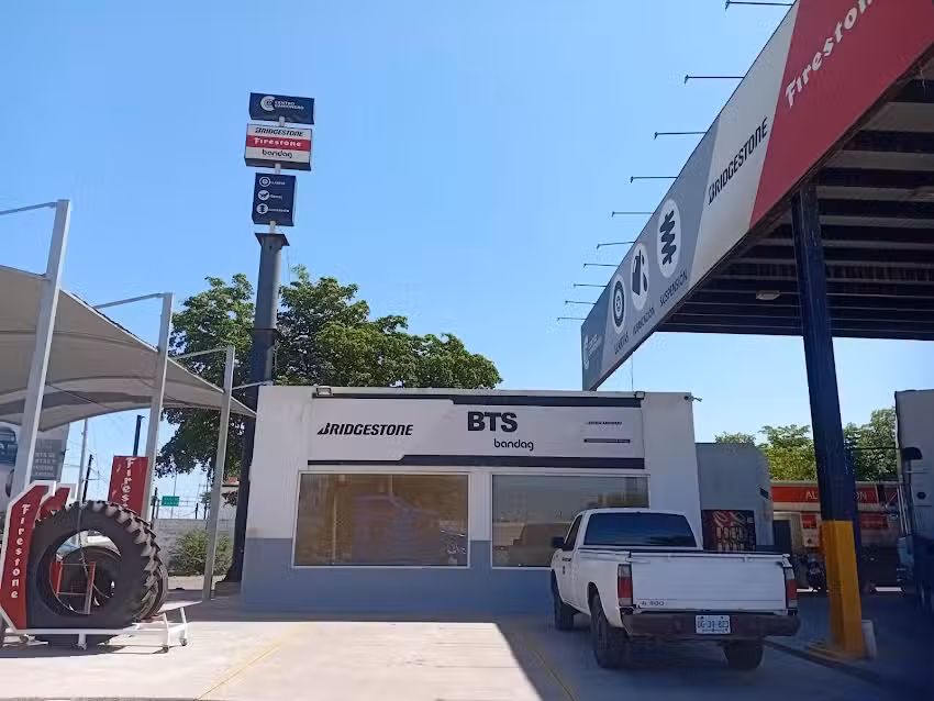 Centro Camionero Guzm&aacute;n