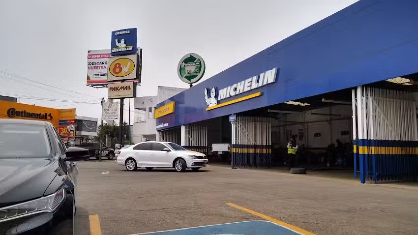 Centro Llantero 8W Servicio Automotriz