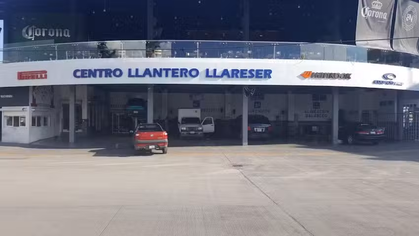 Centro Llantero Llareser