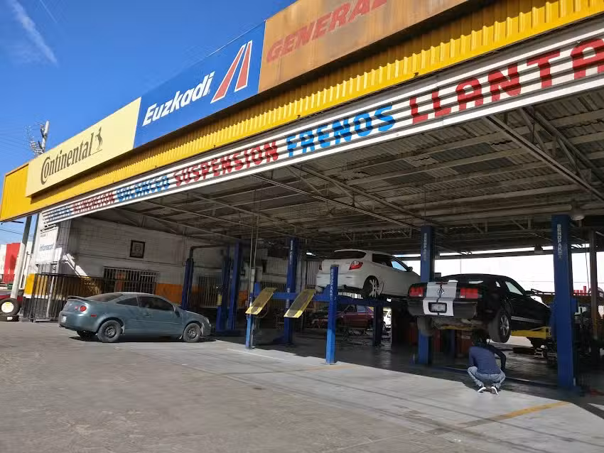Circulo Llantero Mexicali Lazaro Cardenas