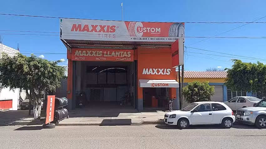 Custom Tires Seminario