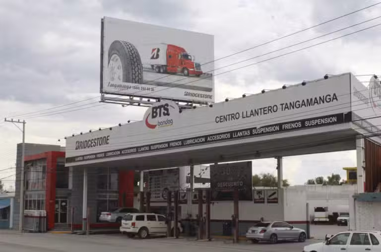 Grupo Tocollanta: Sucursal BTS