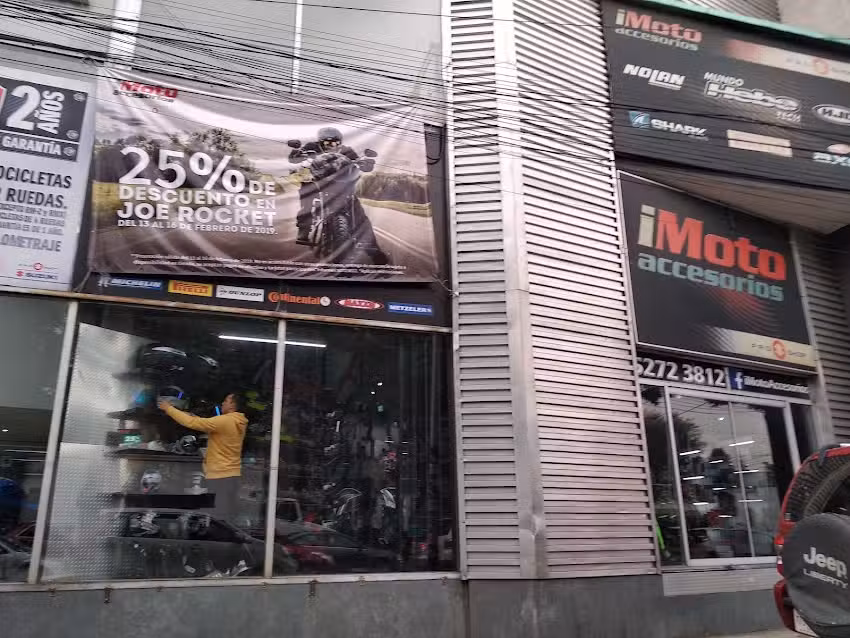 iMoto Accesorios y Llantas Patriotismo
