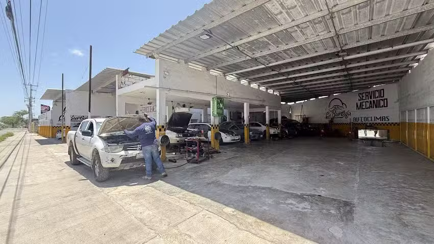 Ingenier&iacute;a Mec&aacute;nica Automotriz La Burbuja Um&aacute;n DESHUESADERO &ndash; TALLER MEC&Aacute;NICO &ndash; LLANTERA
