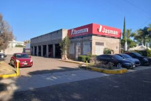 Jasman Automotriz Suc. Huertas | Taller Mec&aacute;nico en Morelia | Alineaci&oacute;n y Balanceo | Cambio de Aceite