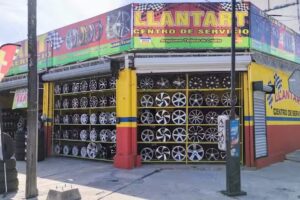LLANTART PABLO A DE LA GARZA