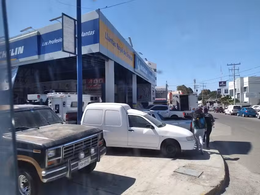 Llantas Royal de Sinaloa &ndash; Mazatl&aacute;n