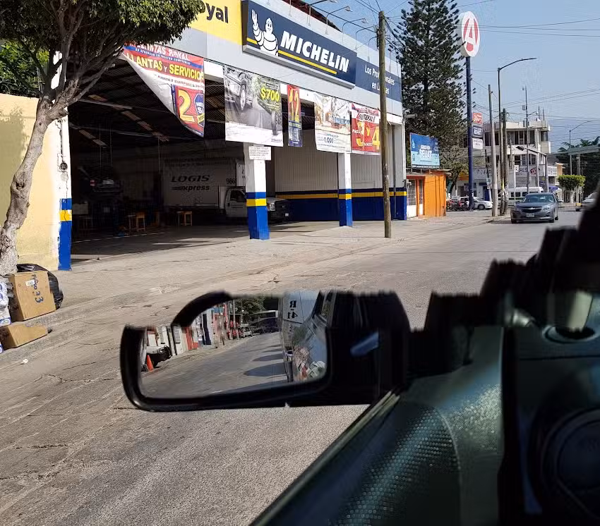 Llantas Royal