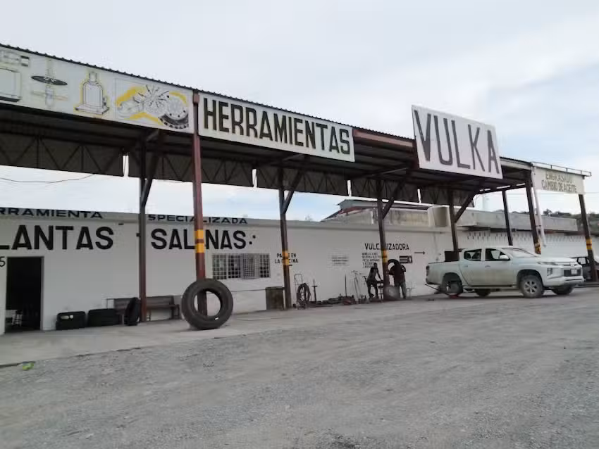 LLANTAS SALINAS