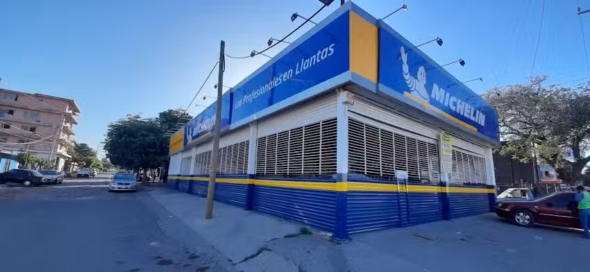 Llantas y Montajes del Humaya