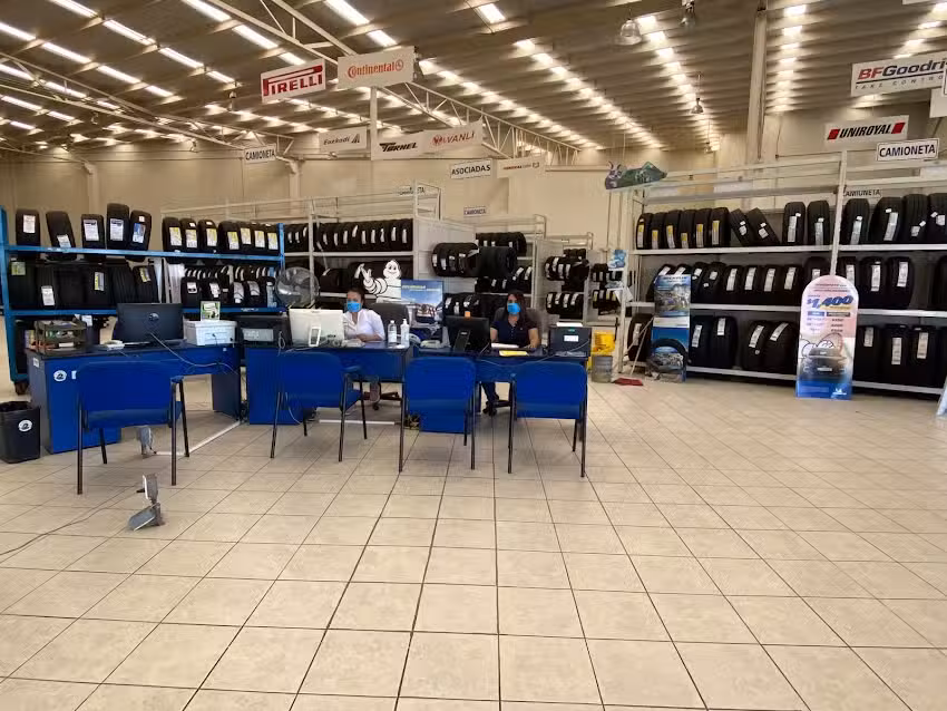 Llantas y Servicios DEGA de Saltillo