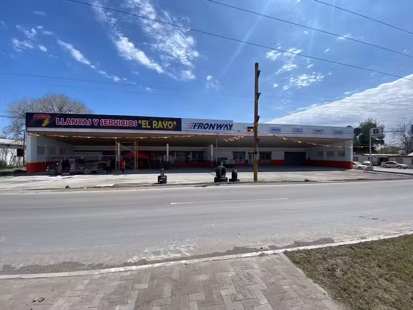 Llantas y Servicios El Rayo
