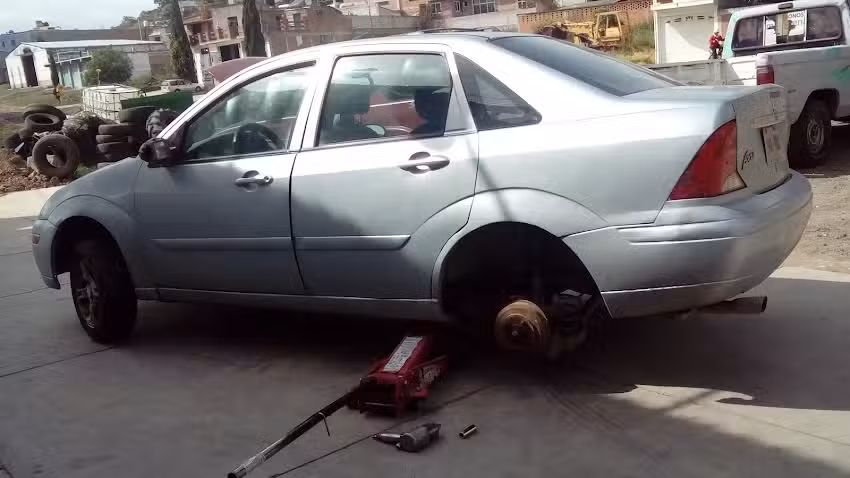 Llantas y Servicios Pacheco&rsquo;s