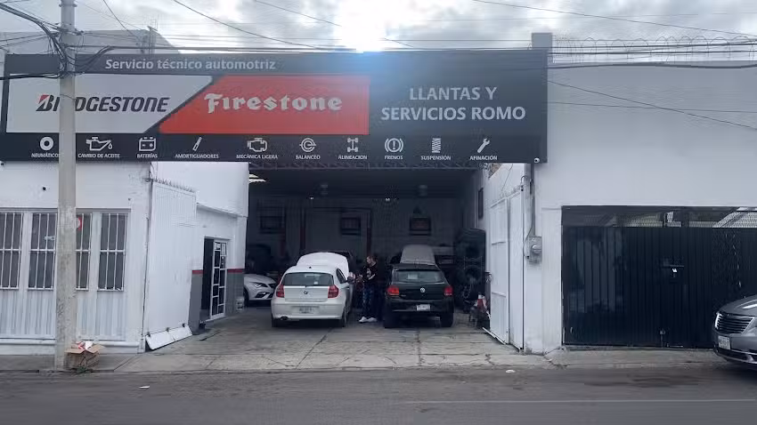 Llantas y servicios Romo.