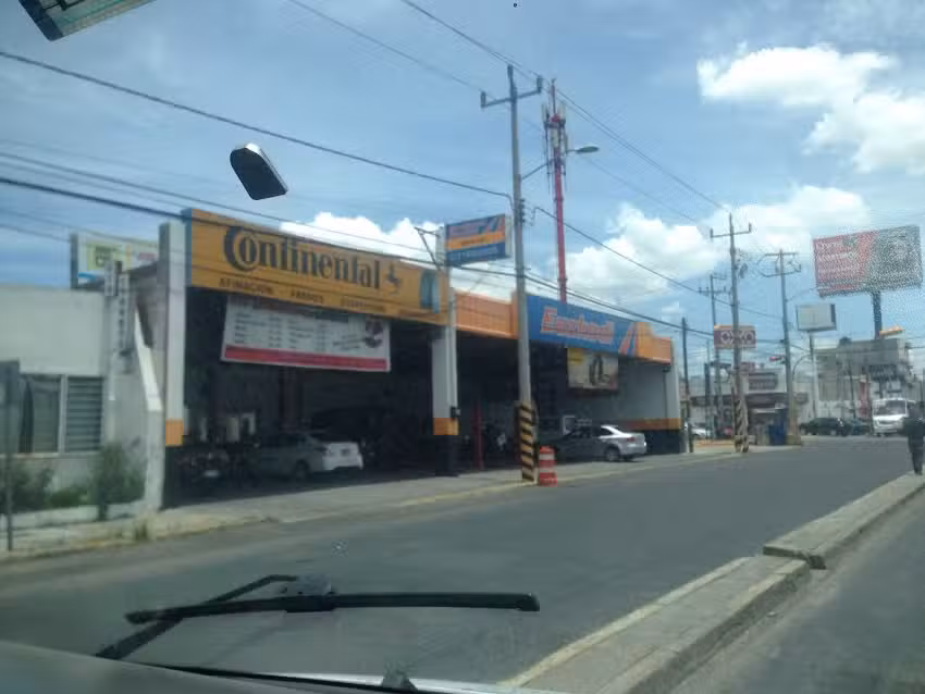 LLantas y Servicios San Manuel S.A. De C.V.