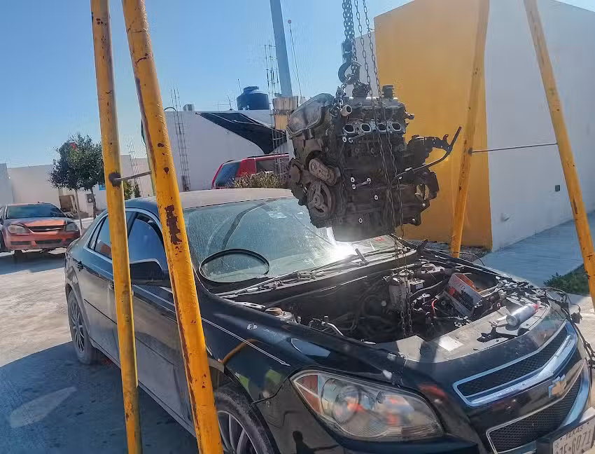 Llantas y servicios SERNA ANAHUAC