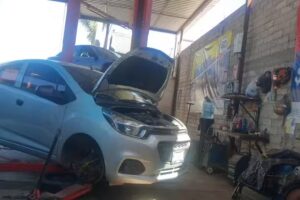Llantas y suspensi&oacute;n Amador