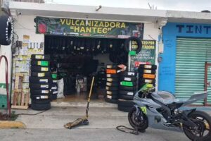 Llantas y vulcanizadora “Hantec”