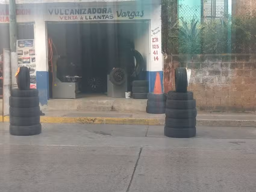 Llantas y vulcanizadora &ldquo;Nova&rdquo;