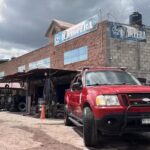 Llantera Carlos