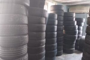 Llantera &ldquo;E&rsquo; Jefe&rdquo;