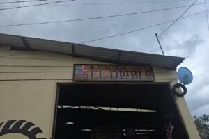Llantera &ldquo;El diablo&rdquo;