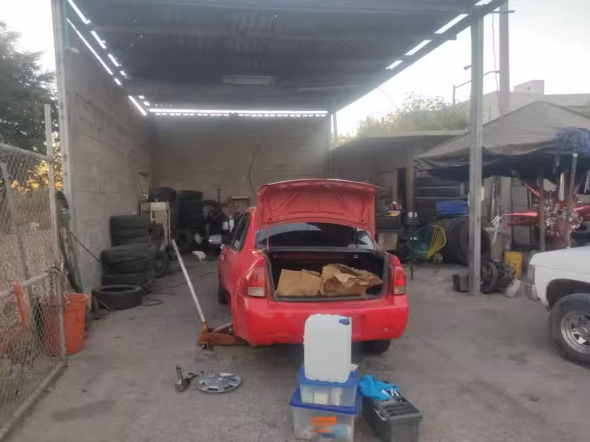 LLANTERA &ldquo;EL G&Uuml;ERO&rdquo;