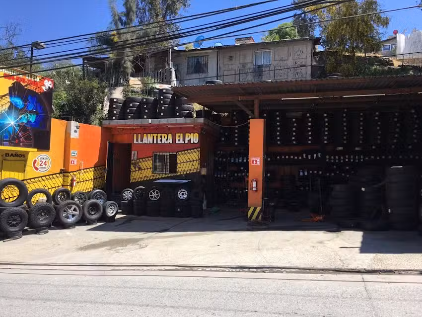 Llantera EL PIO
