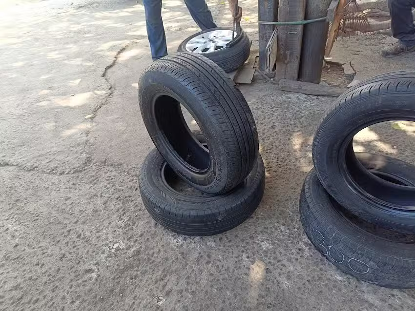 Llantera El Vaquero