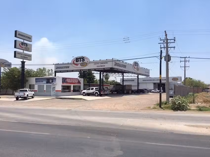 Llantera Guzm&aacute;n,Planta de renovado y BTS