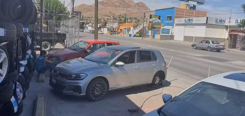 LLantera Jhonny