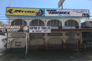 Llantera JK Tornel Zihuatanejo