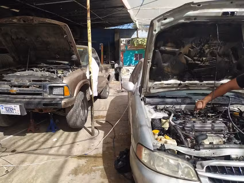 Llantera JL