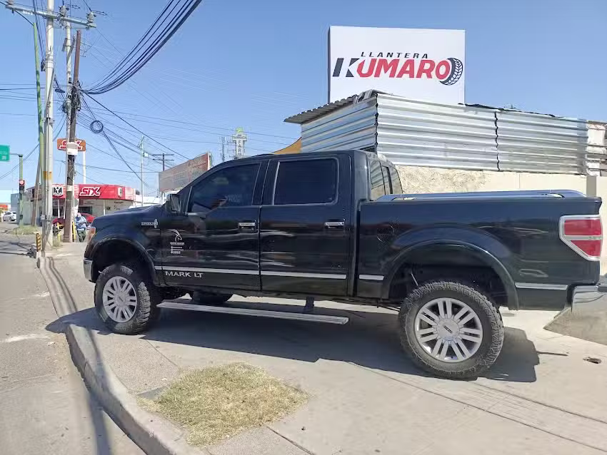 Llantera KUMARO