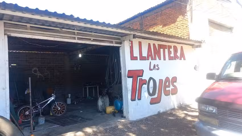 Llantera las trojes