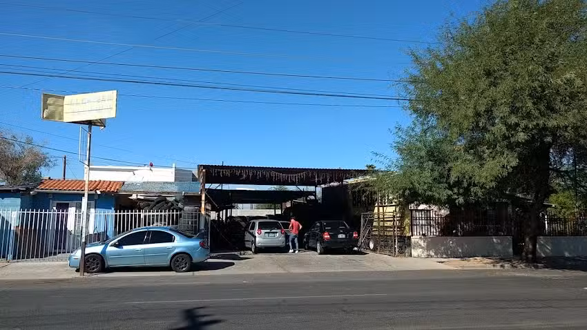 Llantera Los Amigos