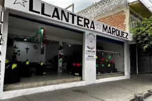Llantera M&aacute;rquez