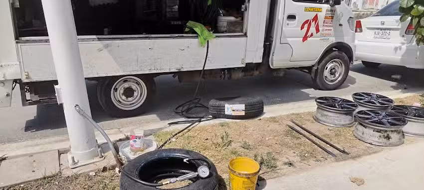 Llantera m&oacute;vil 21