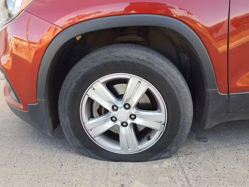 Llantera móvil en Los Mochis