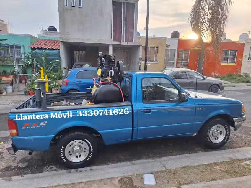 Llantera movil los perez
