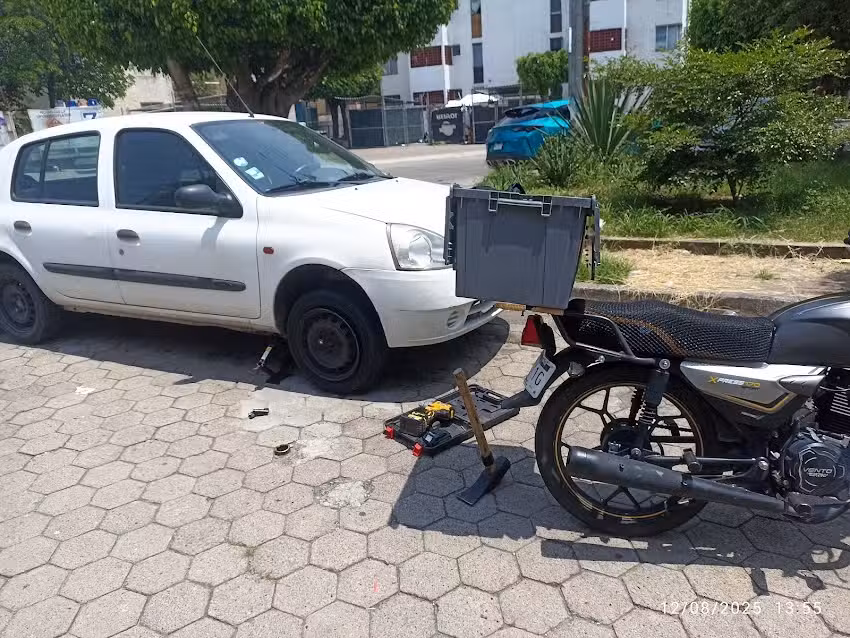 Llantera movil tito&rsquo;s