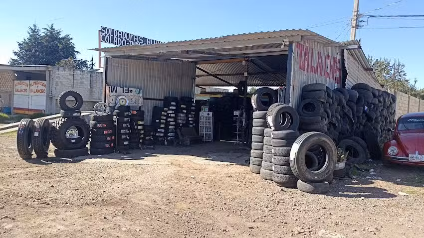 Llantera multimarcas EL MU&Ntilde;ECO