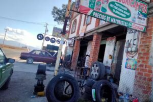 Llantera &ldquo;Multiservicio los matorrales&rdquo;