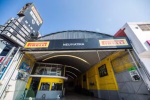 Llantera Pirelli Neumatika