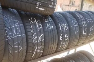Llantera Piston Tires