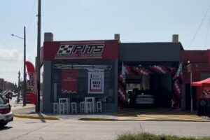 Llantera Pits Servicio Express – Malecón